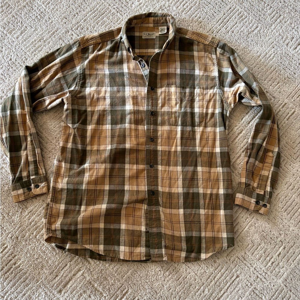 L.L. Bean Men's Plaid Shirt in Tan and Green
